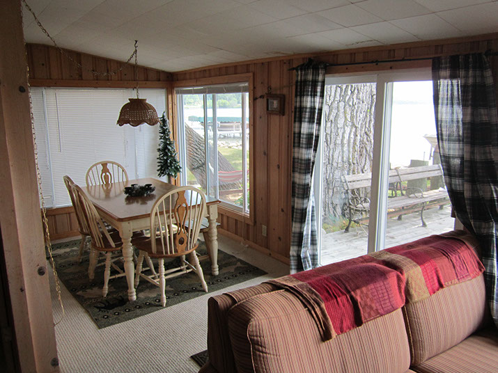 cabin #2 dining room