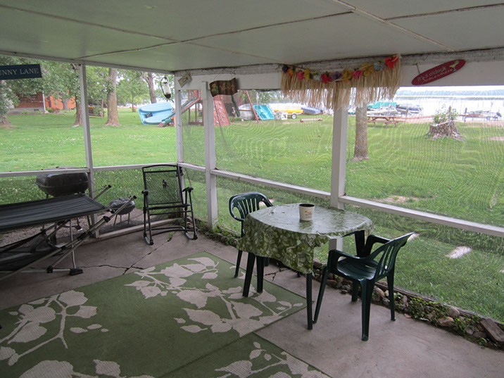 cabin #1 screen porch